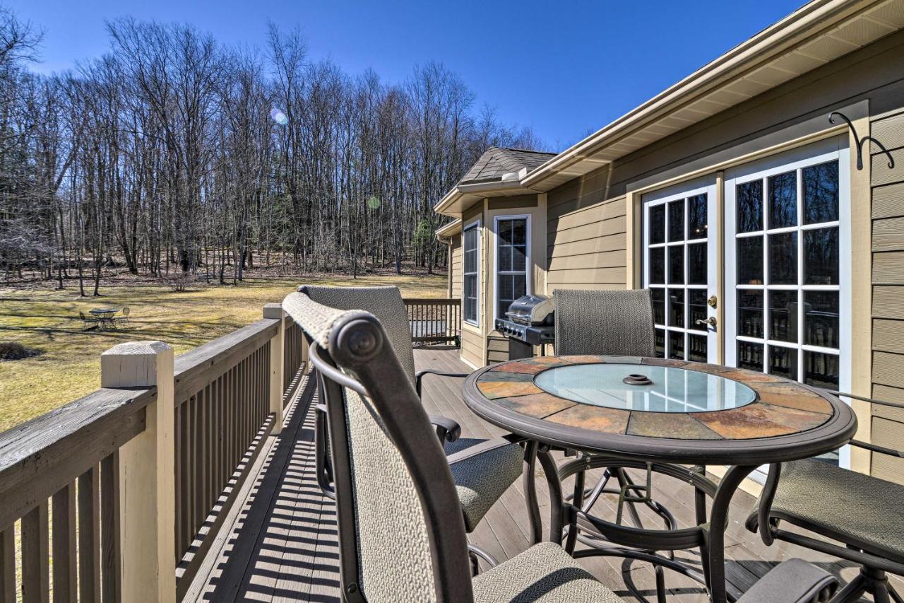 Private Family Home With Deck, Porch And Forest Views! McComas Beach 外观 照片